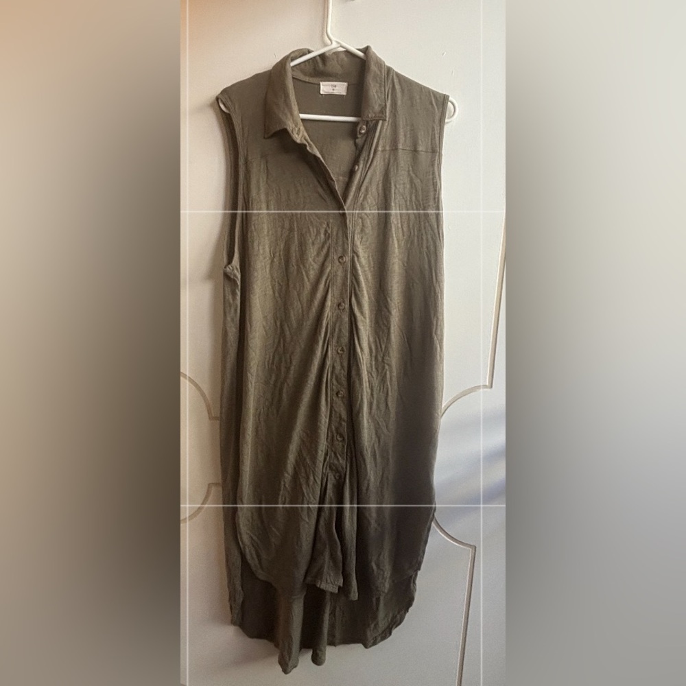 T.La Olive Green Top Anthropology XL